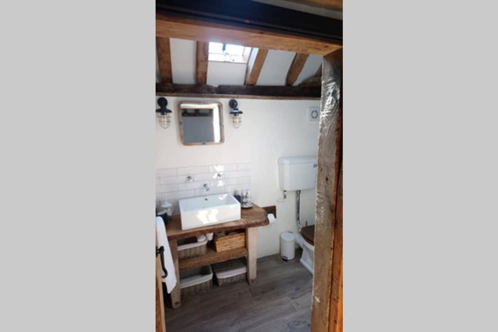 The Dovecote - Unique Self-Contained 1Bed Renovated Barn Saffron Walden Exterior foto